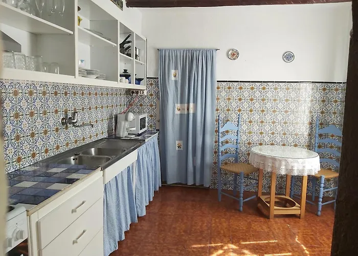 El Castellet بيت للعطل *